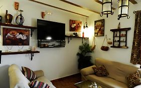 Casa Triana Cuevas Del Campo